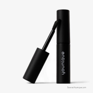 Gèle teinté pour sourcils qui façonne, colore et fixe d’un seul geste