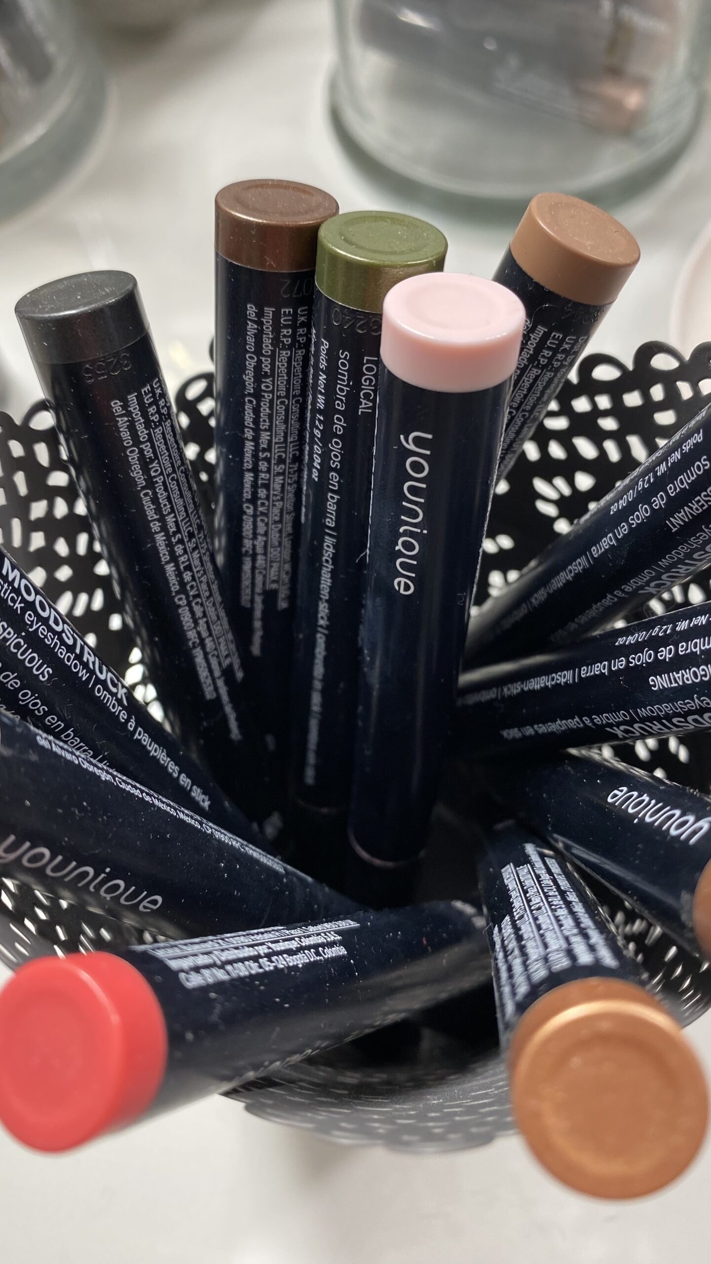 Mes produits Younique indispensables pour un maquillage quotidien parfait